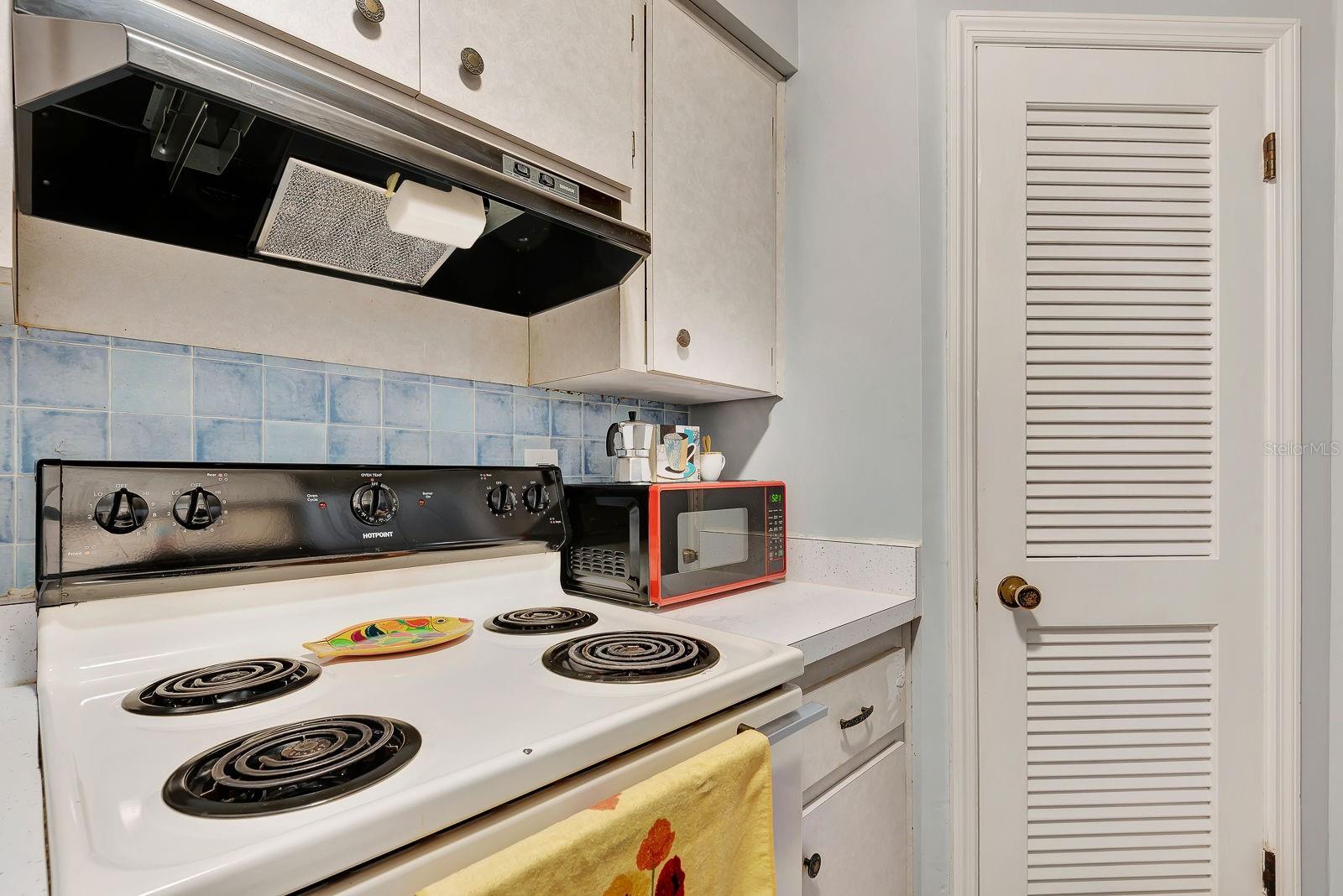 CENTRAL CORTEZ PLAZA - Residential