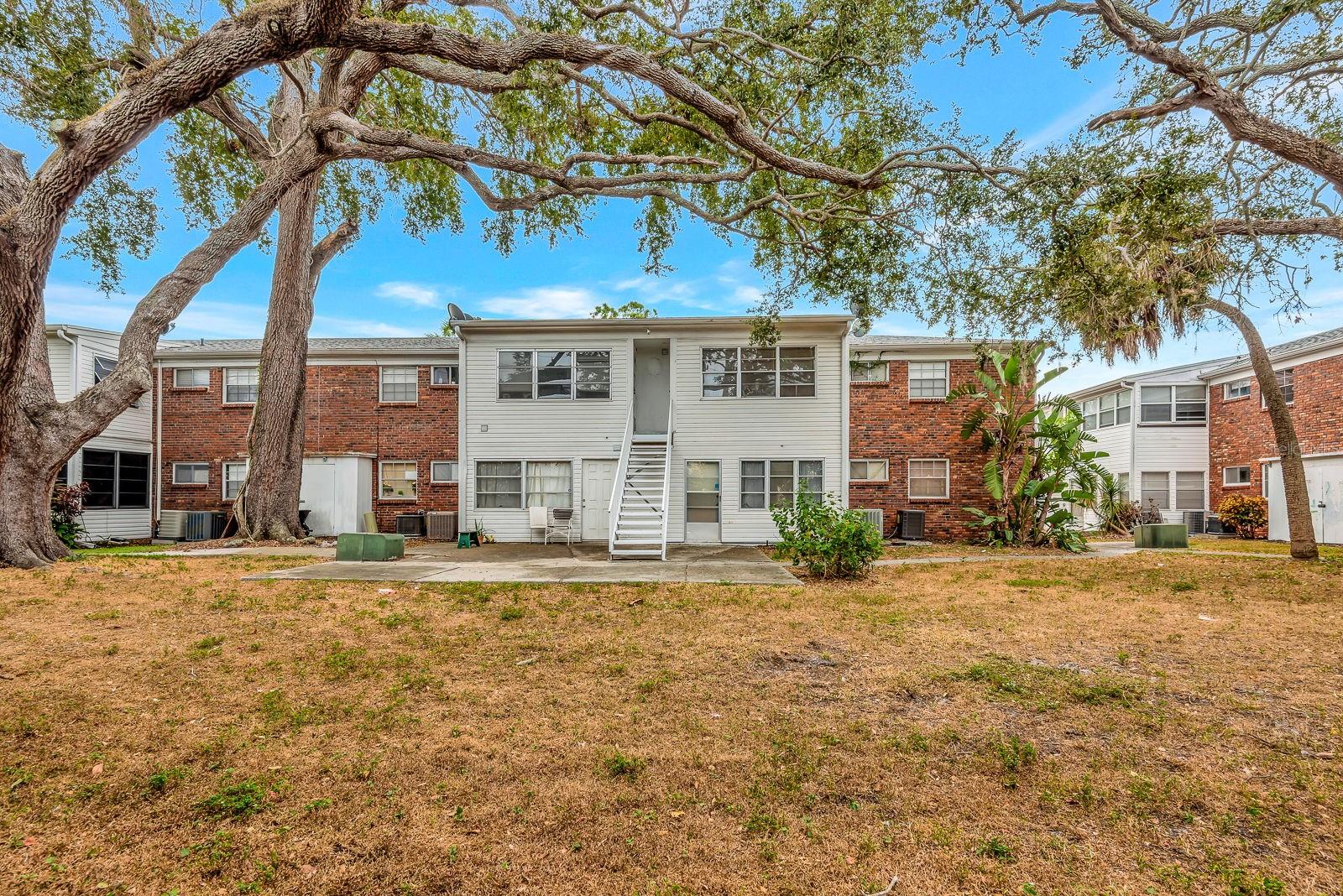 CENTRAL CORTEZ PLAZA - Residential