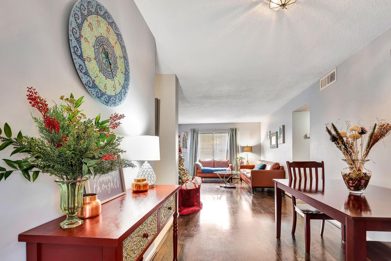 CENTRAL CORTEZ PLAZA - Residential