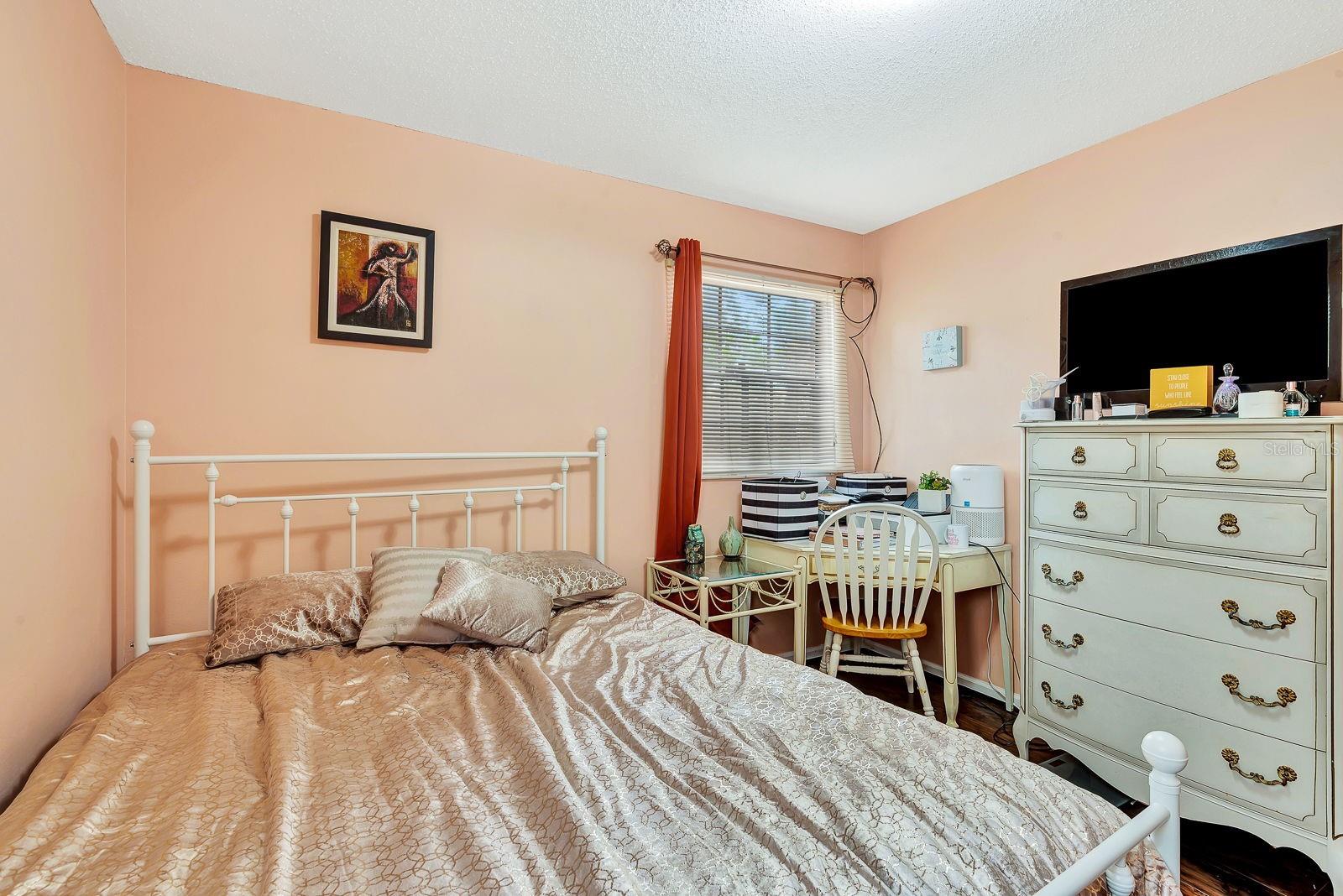 CENTRAL CORTEZ PLAZA - Residential