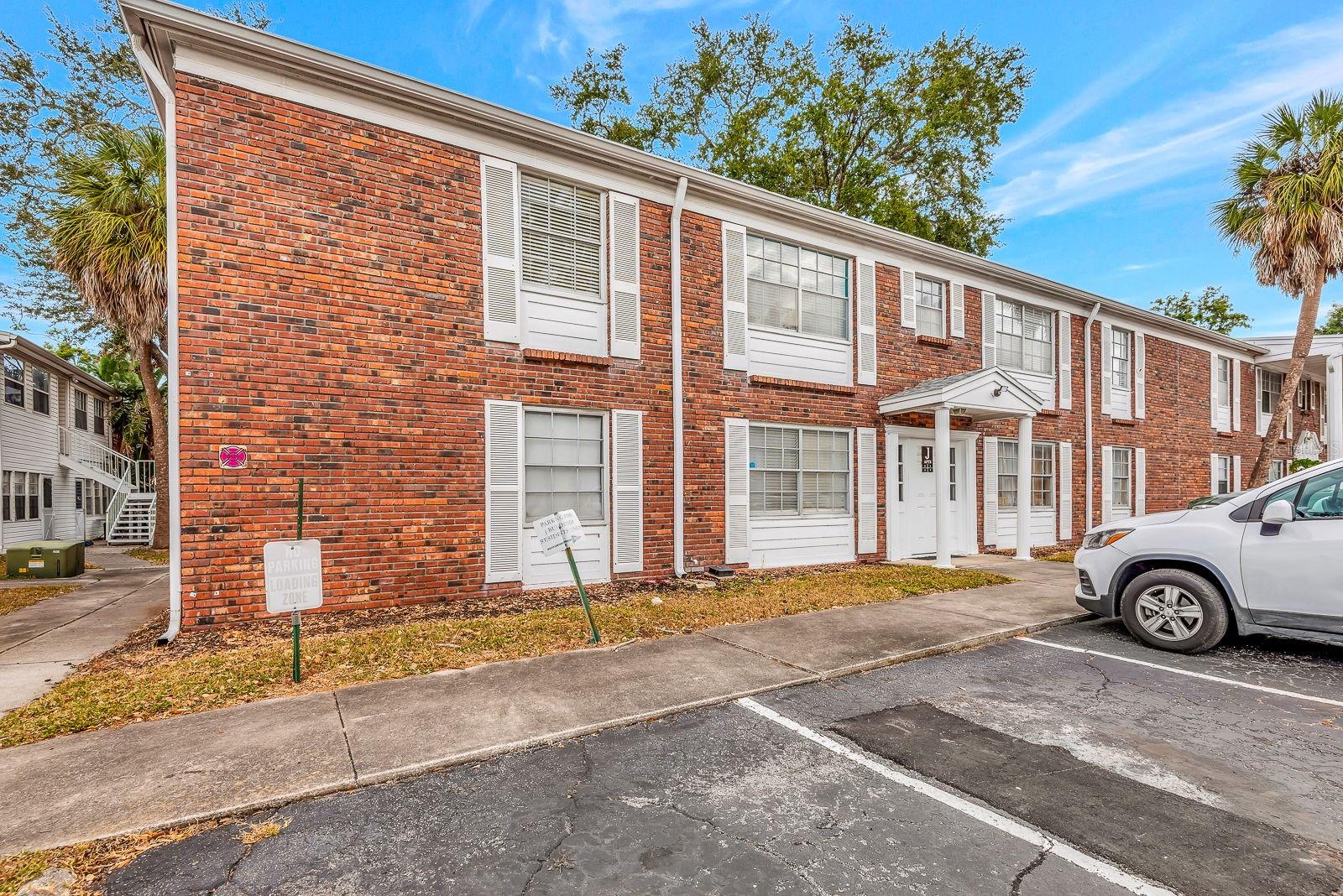 CENTRAL CORTEZ PLAZA - Residential