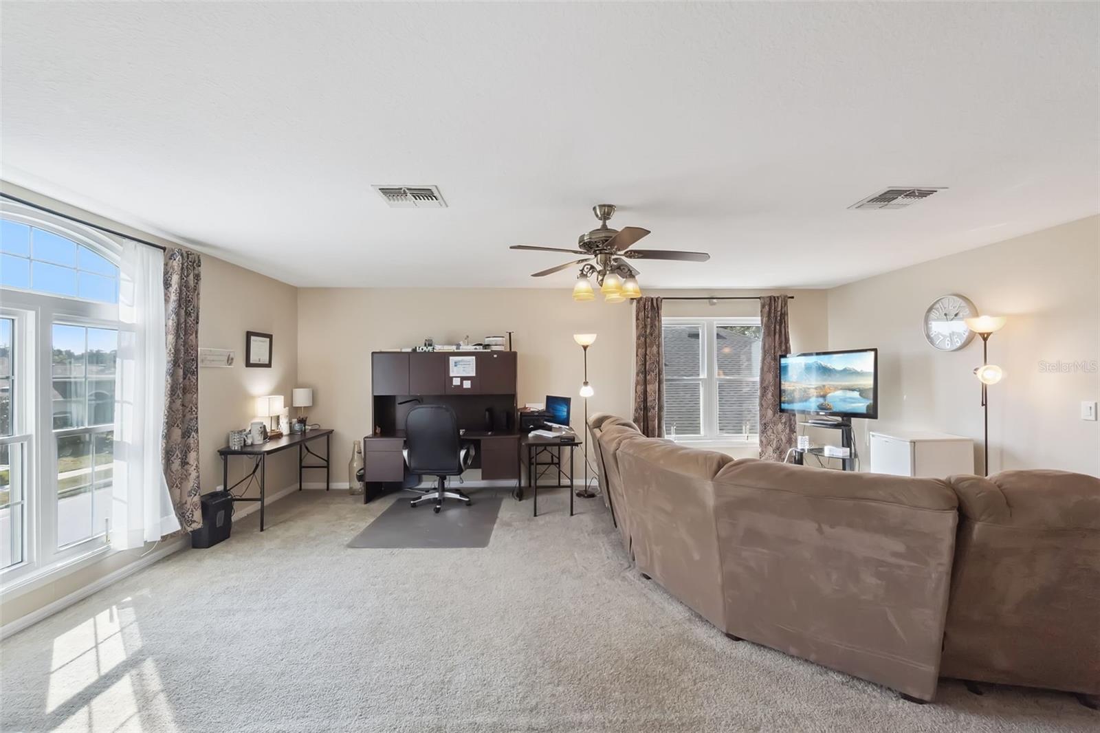 ROBINSON HILLS 49 92 - Residential