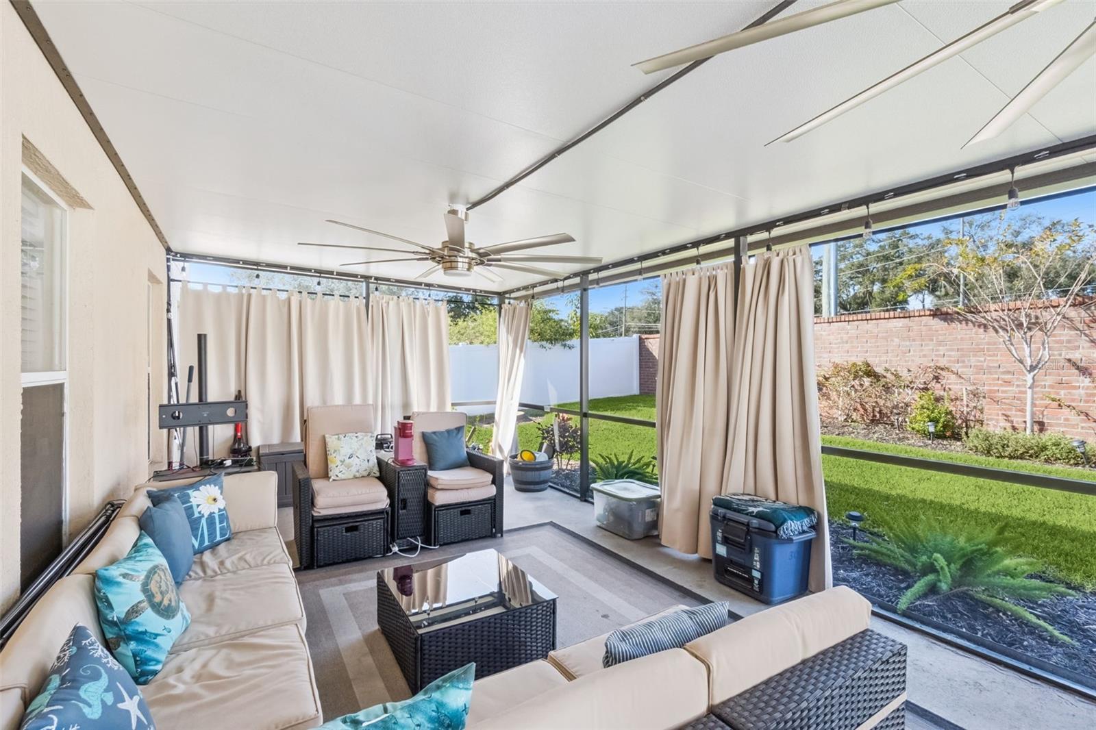 ROBINSON HILLS 49 92 - Residential