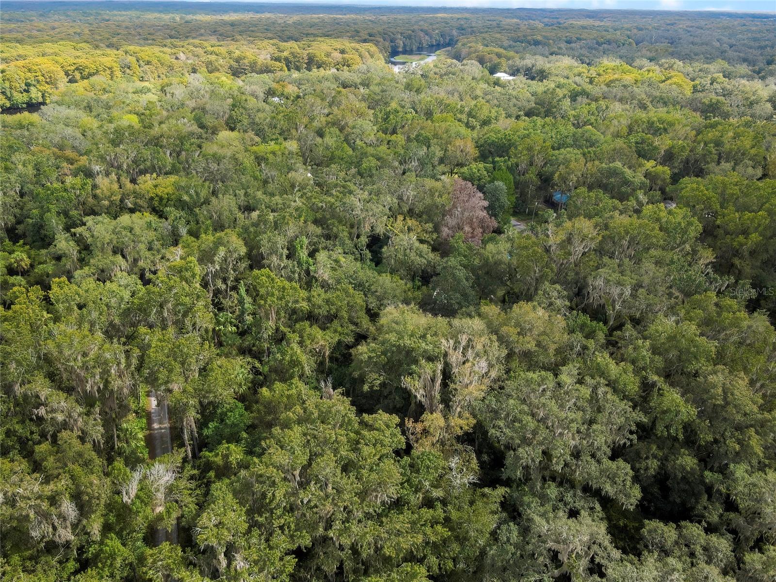LAZY OAKS UNREC SUB - Land