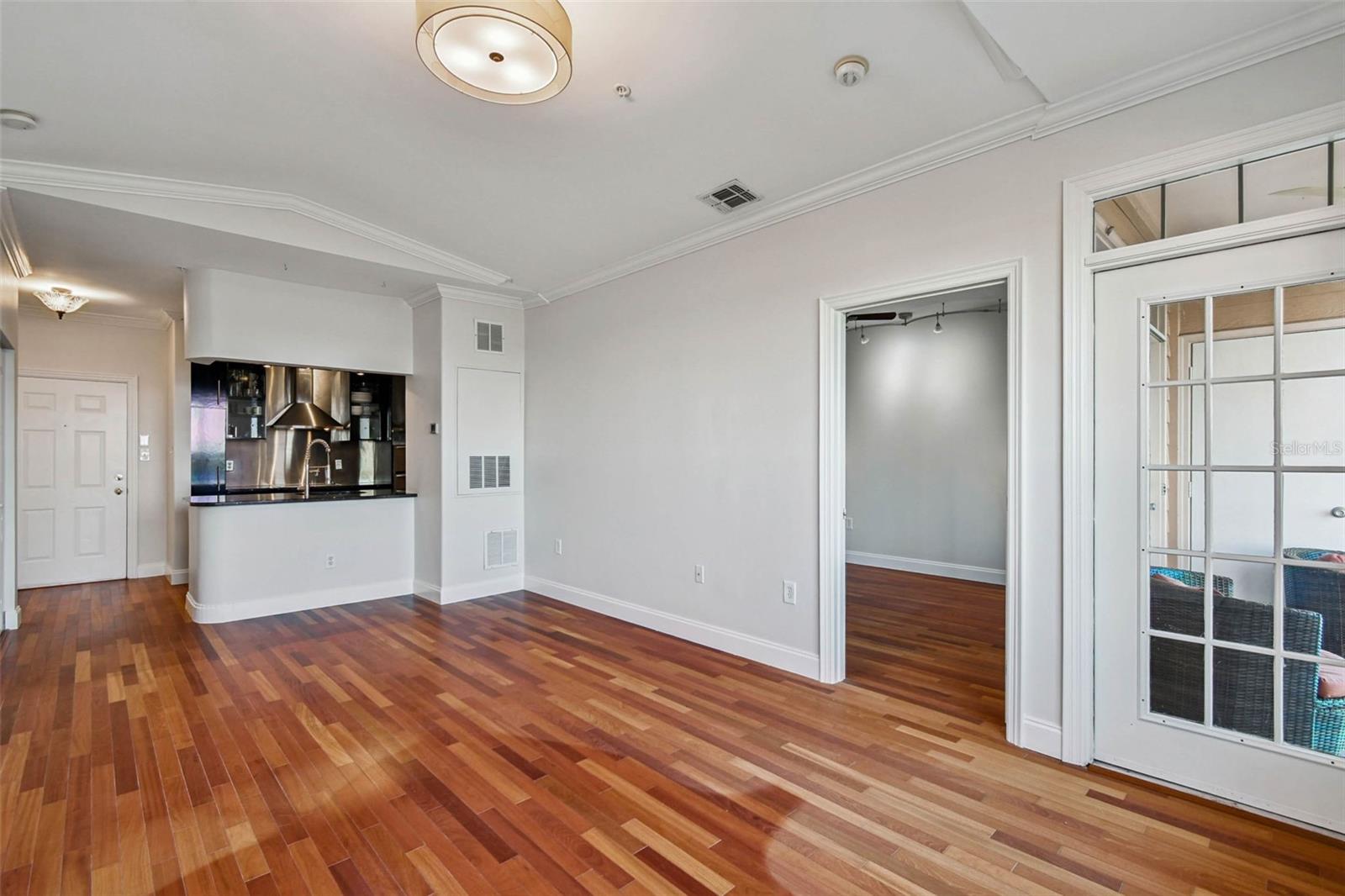 CULBREATH KEY BAYSIDE CONDOMIN - Residential