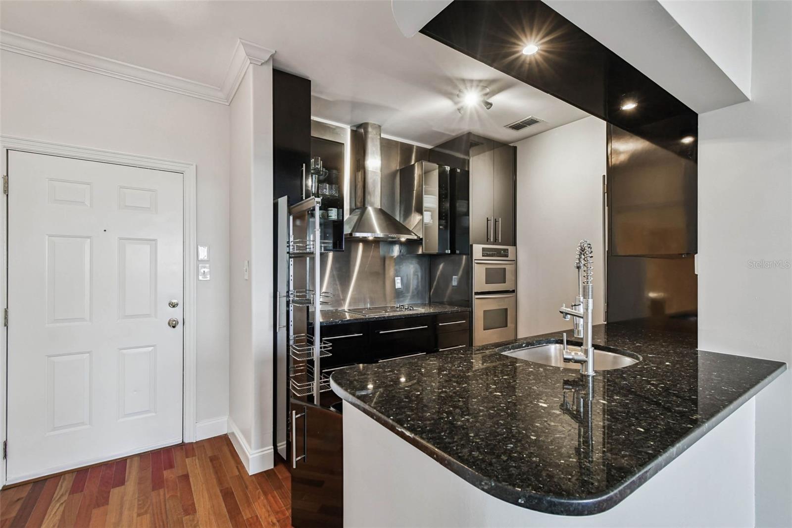 CULBREATH KEY BAYSIDE CONDOMIN - Residential