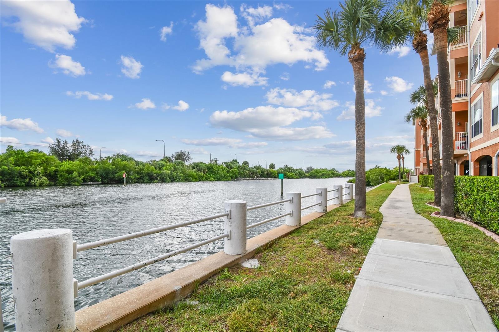 CULBREATH KEY BAYSIDE CONDOMIN - Residential