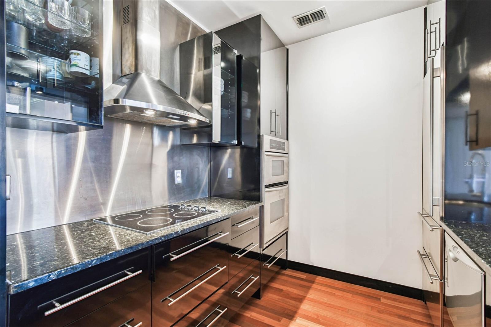 CULBREATH KEY BAYSIDE CONDOMIN - Residential