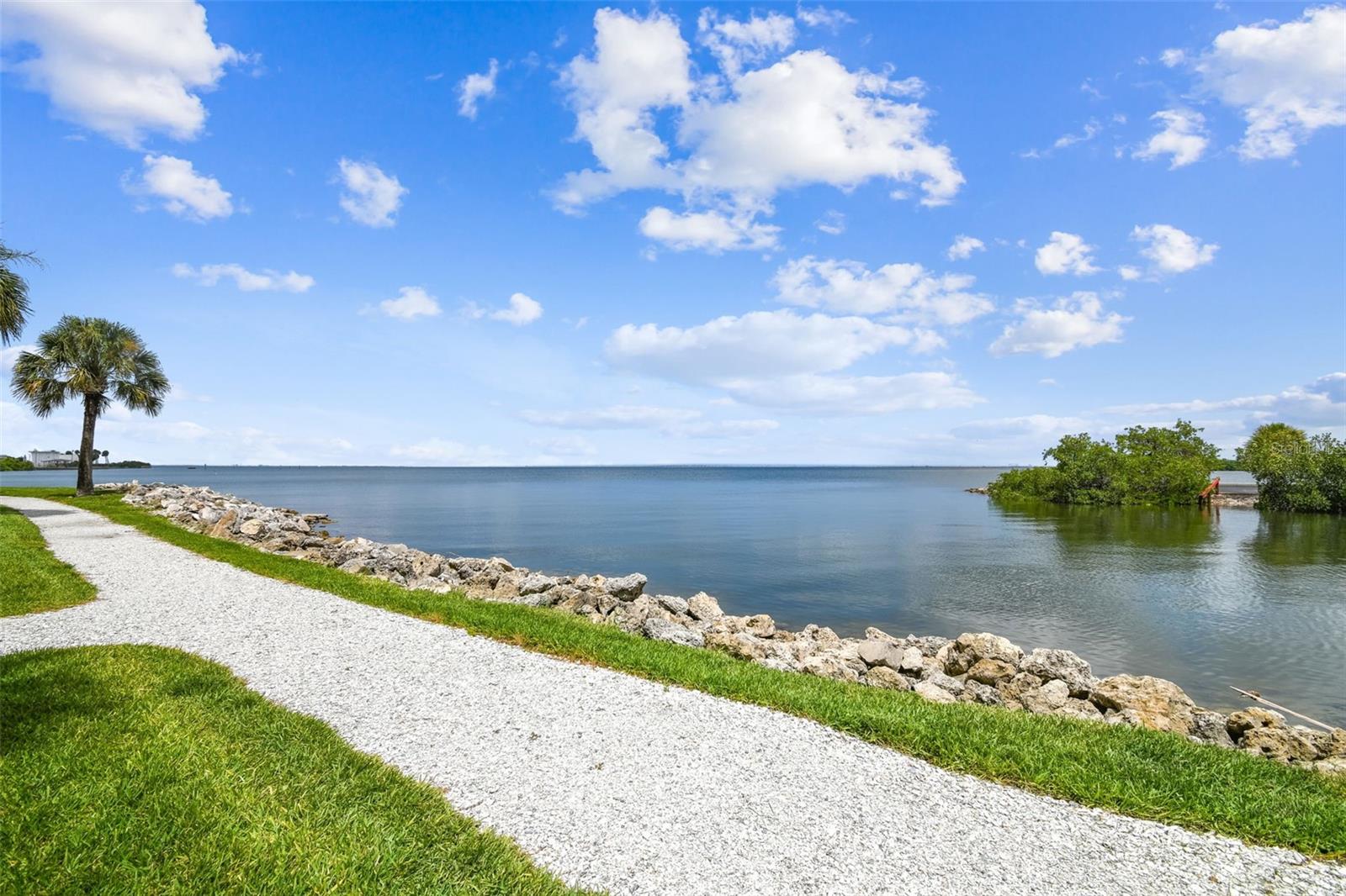 CULBREATH KEY BAYSIDE CONDOMIN - Residential