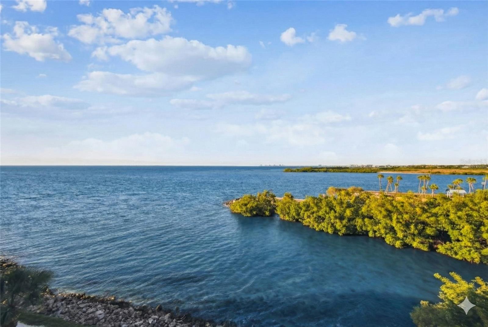 CULBREATH KEY BAYSIDE CONDOMIN - Residential