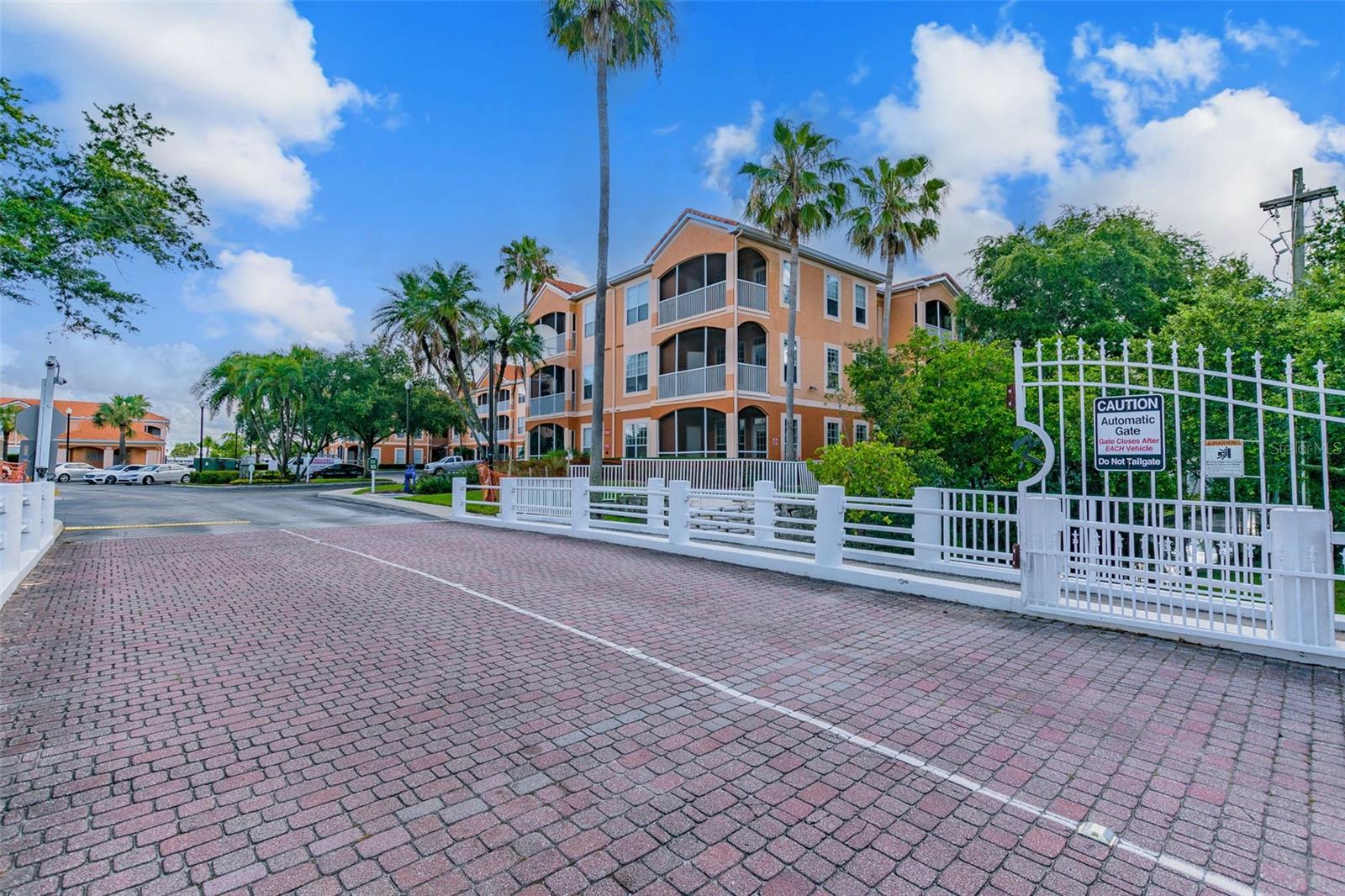 CULBREATH KEY BAYSIDE CONDOMIN - Residential