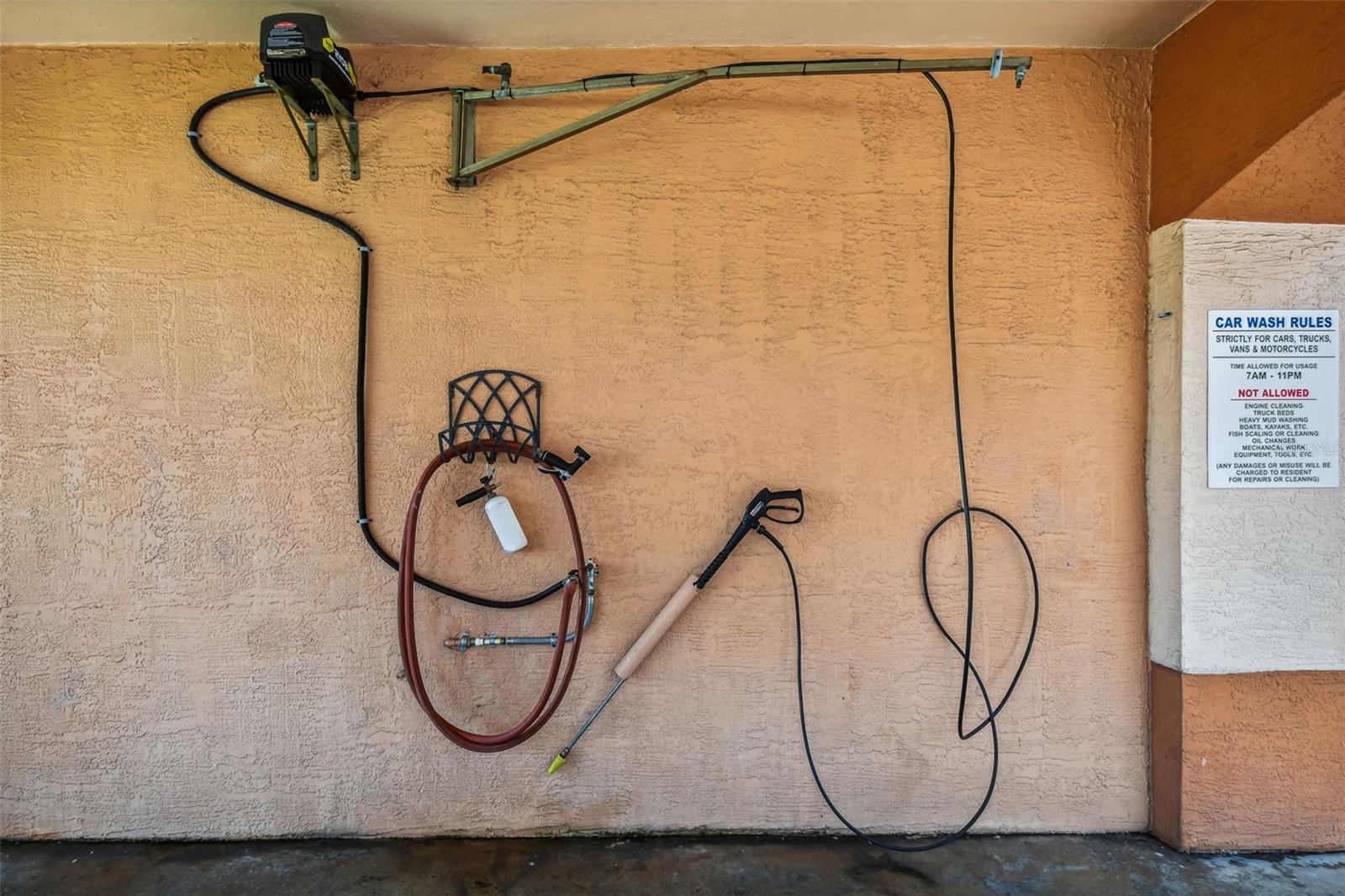 CULBREATH KEY BAYSIDE CONDOMIN - Residential