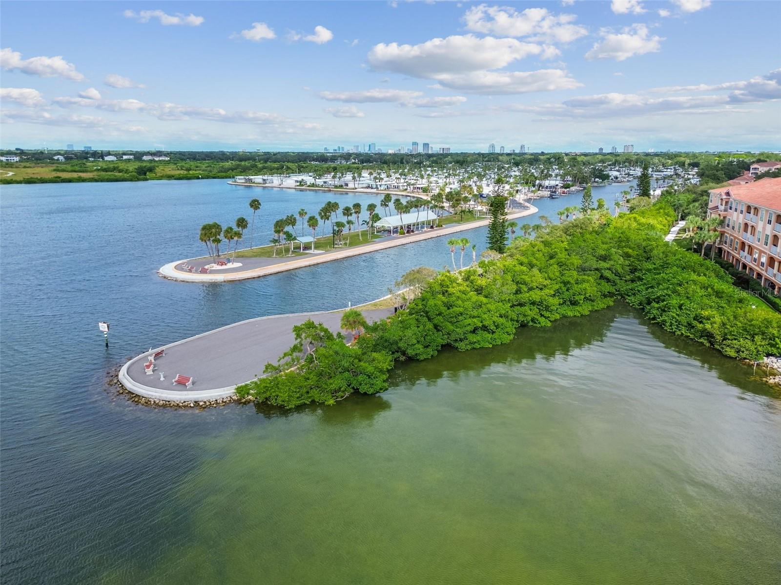 CULBREATH KEY BAYSIDE CONDOMIN - Residential