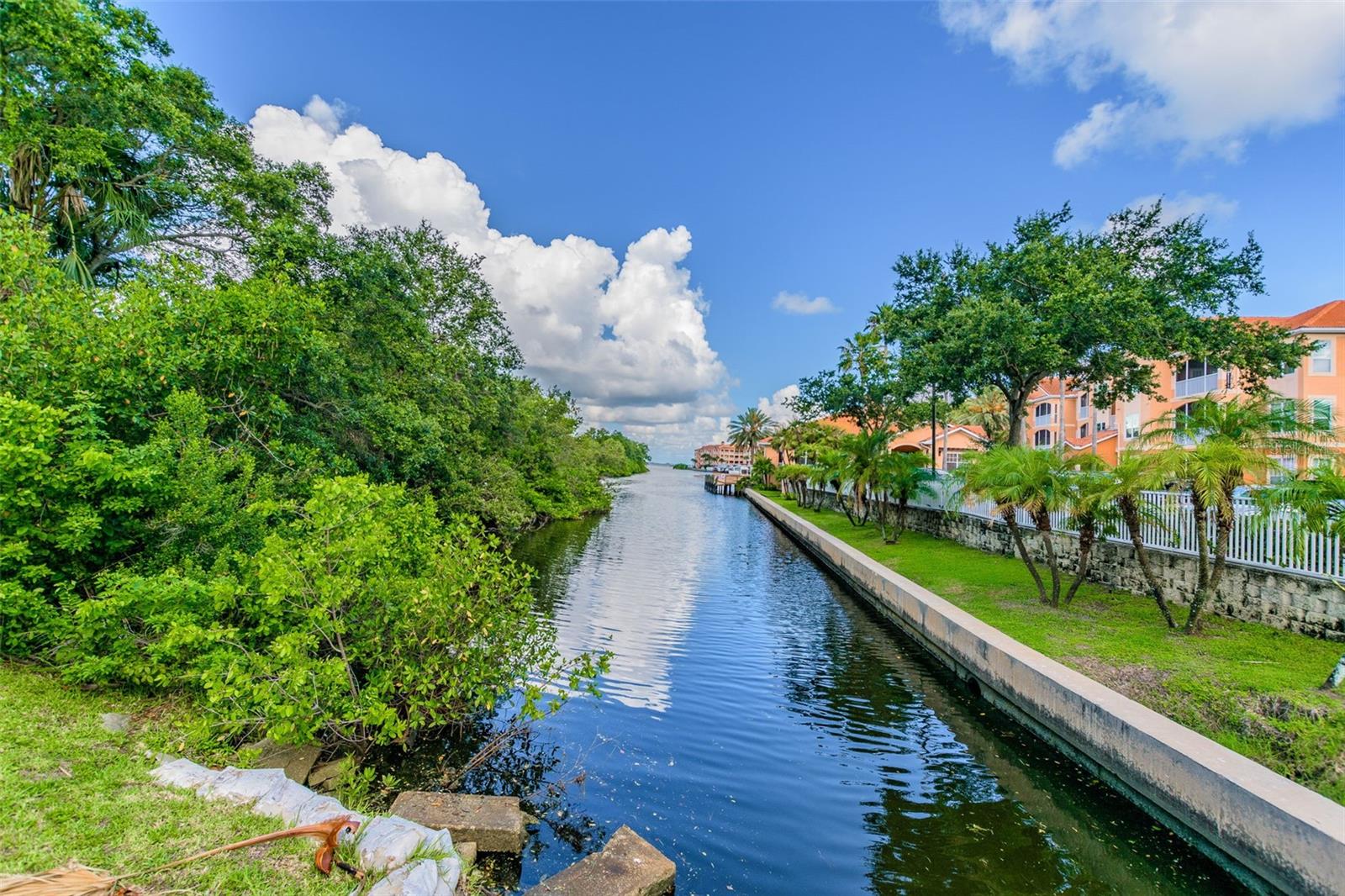 CULBREATH KEY BAYSIDE CONDOMIN - Residential