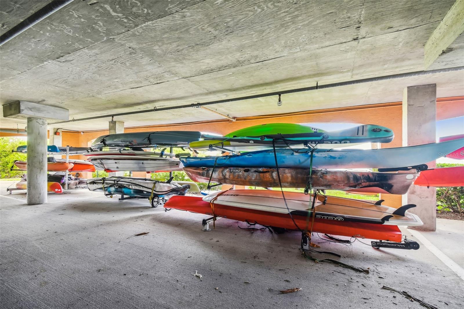 CULBREATH KEY BAYSIDE CONDOMIN - Residential