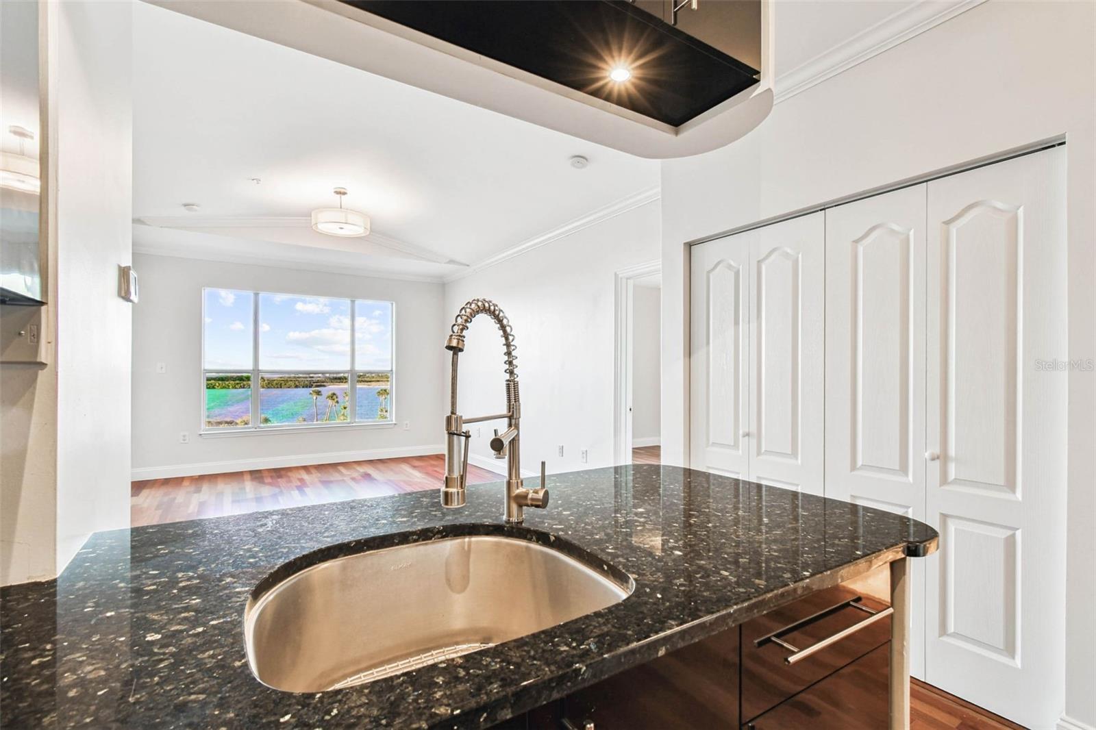 CULBREATH KEY BAYSIDE CONDOMIN - Residential