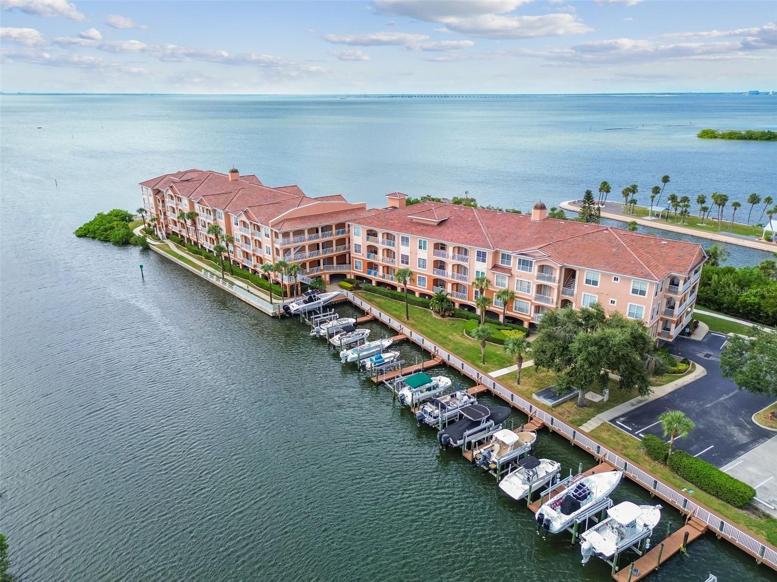 5000 CULBREATH KEY WAY 9-318