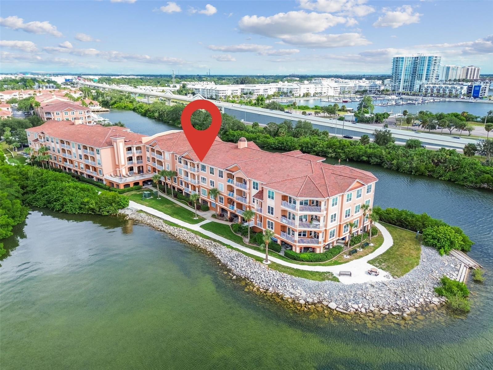 5000 CULBREATH KEY WAY 9-318