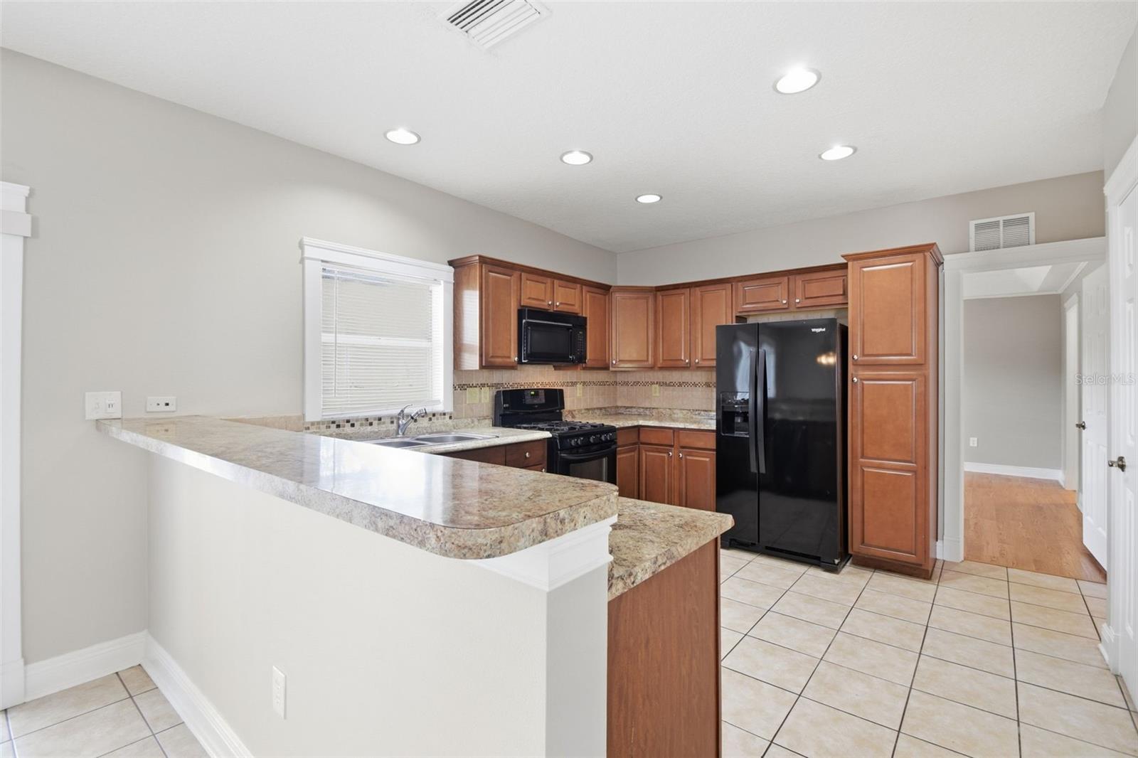 FISHHAWK RANCH PH 2 PRCL - Residential