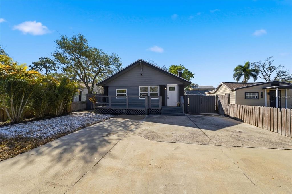 Photo of 3924 45th Avenue N, St Petersburg, FL 33714 (MLS # TB8464645)