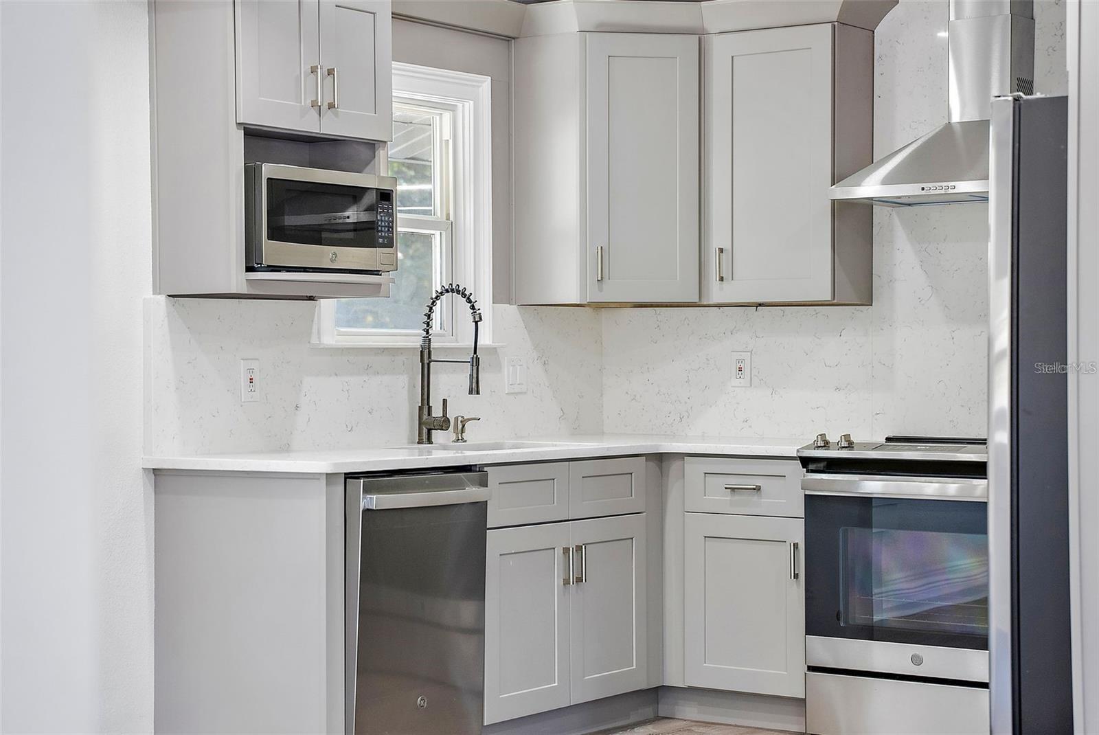 MOHAWK PARK REP - Residential