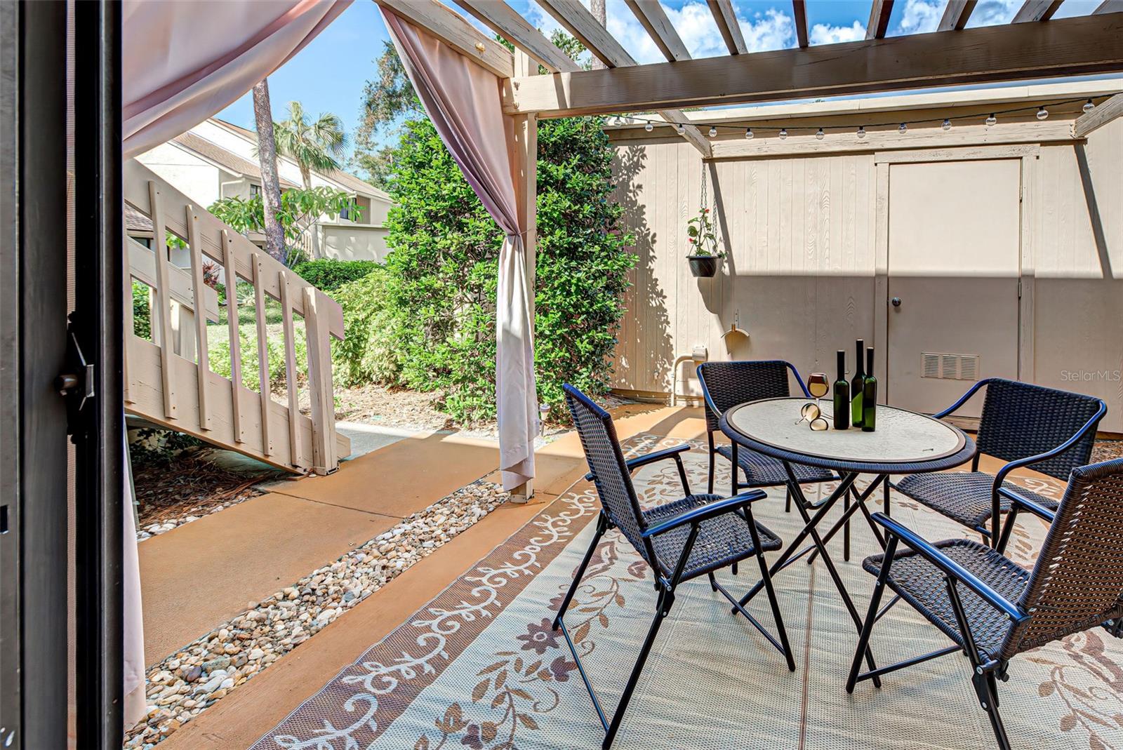 BIRD BAY I - Residential