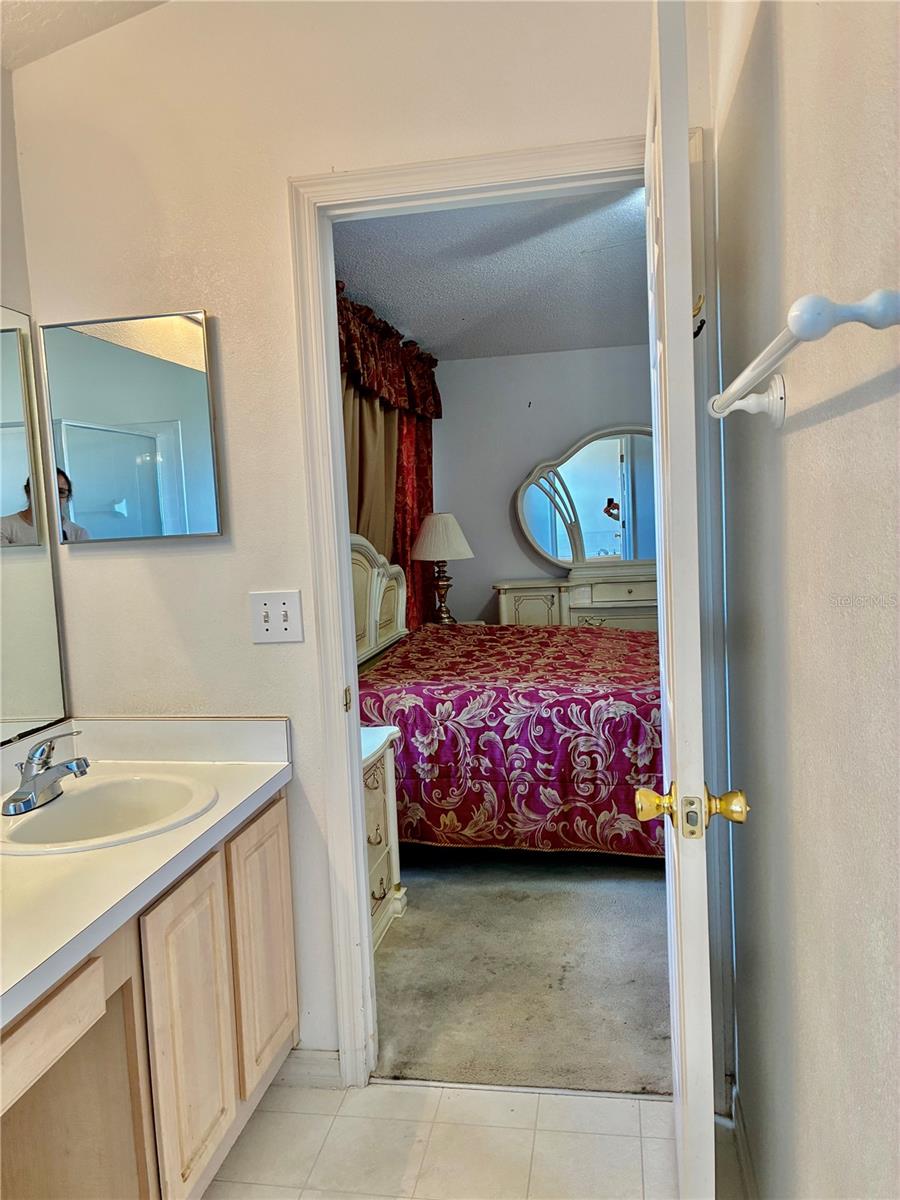 LONG LAKE HILLS - Residential