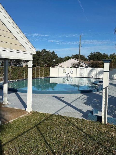 A home in LARGO