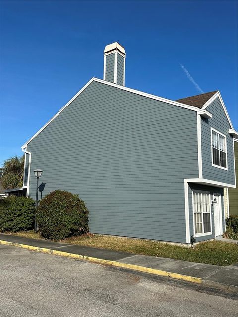 A home in LARGO