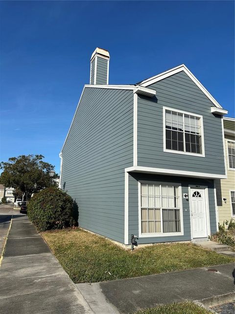 A home in LARGO