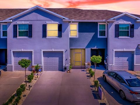 5230 DRAGONFLY DRIVE WILDWOOD FL 34785