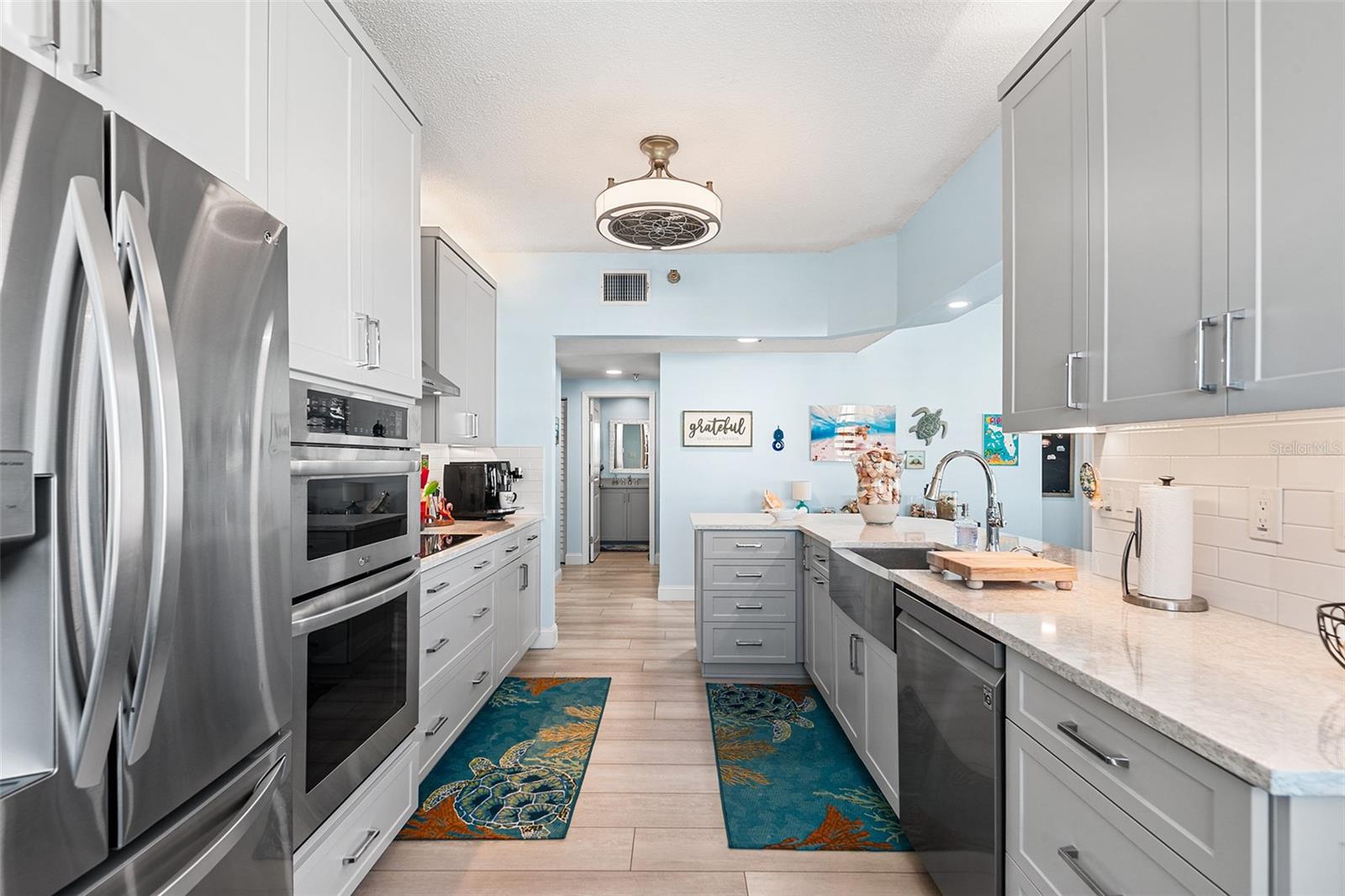 HARBOURSIDE CONDO - Residential