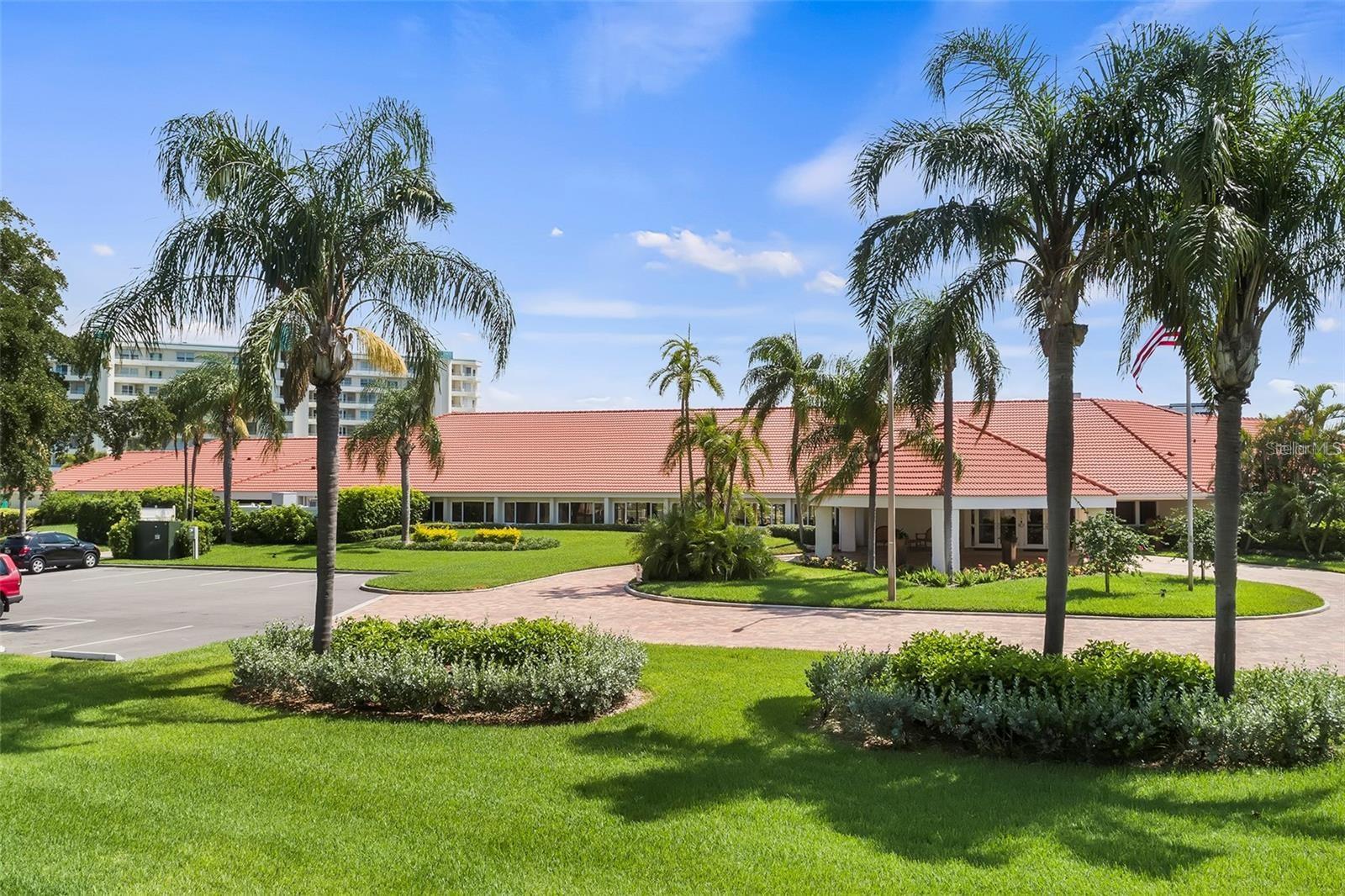 HARBOURSIDE CONDO - Residential