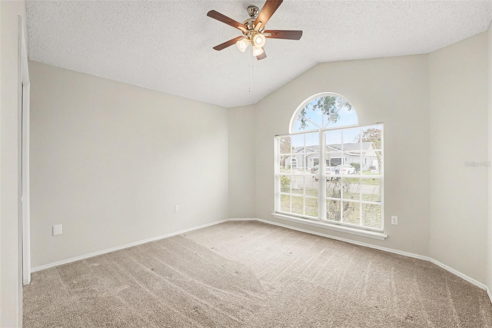 PLANTERS WALK - Residential