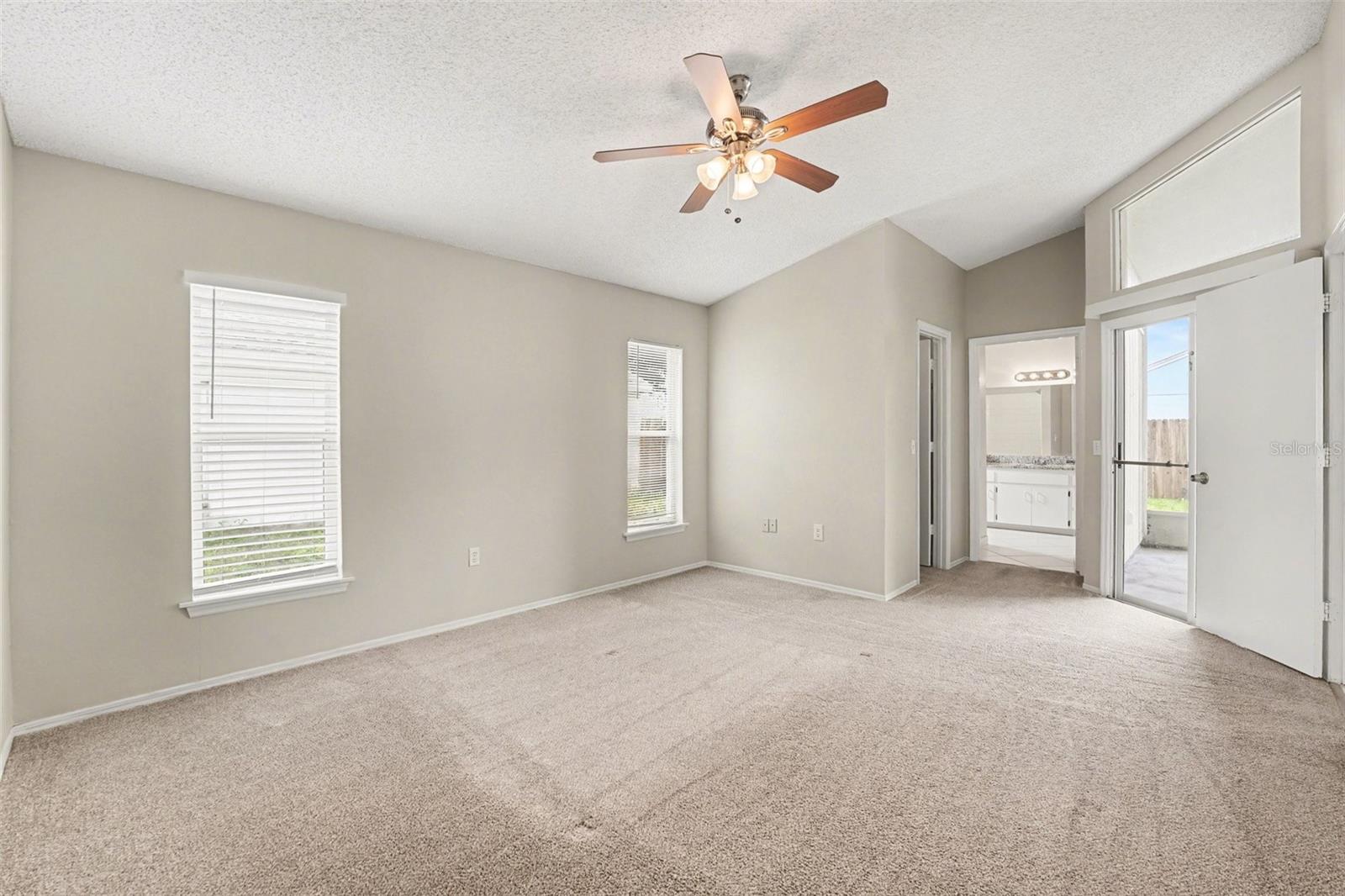 PLANTERS WALK - Residential