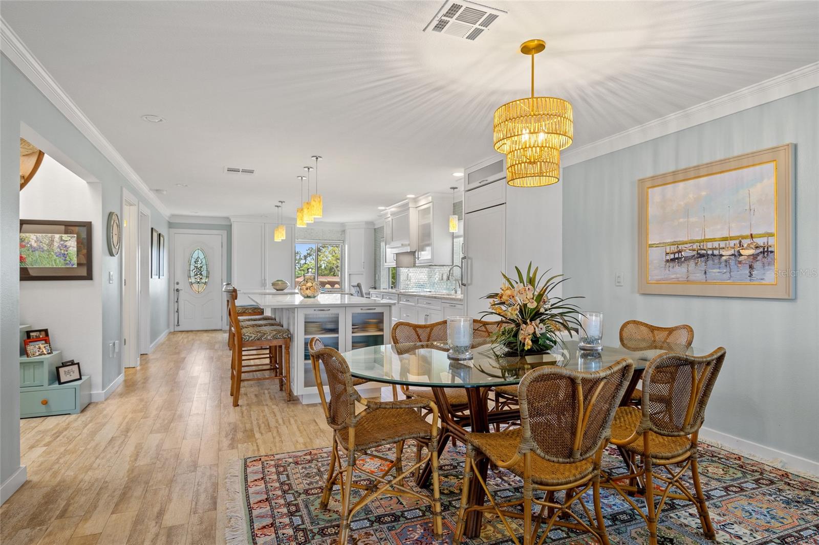 GOLDEN BEACH CONDO RESIDENCE - Residential
