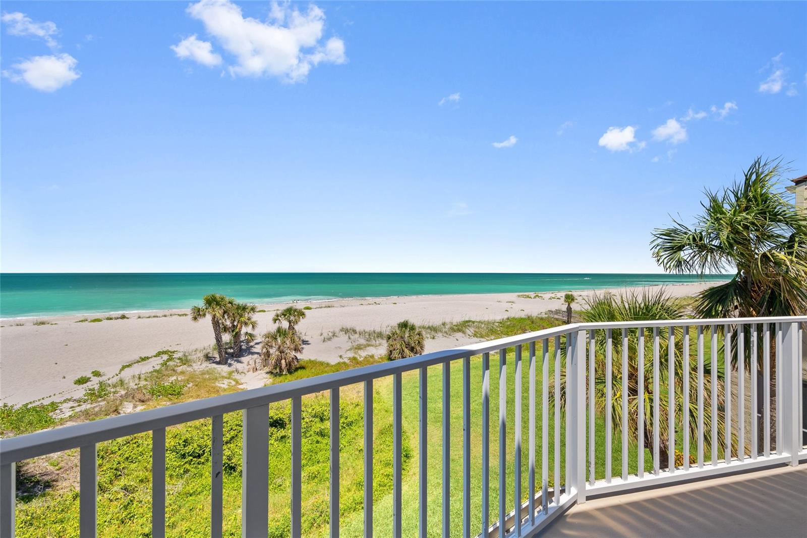 GOLDEN BEACH CONDO RESIDENCE - Residential