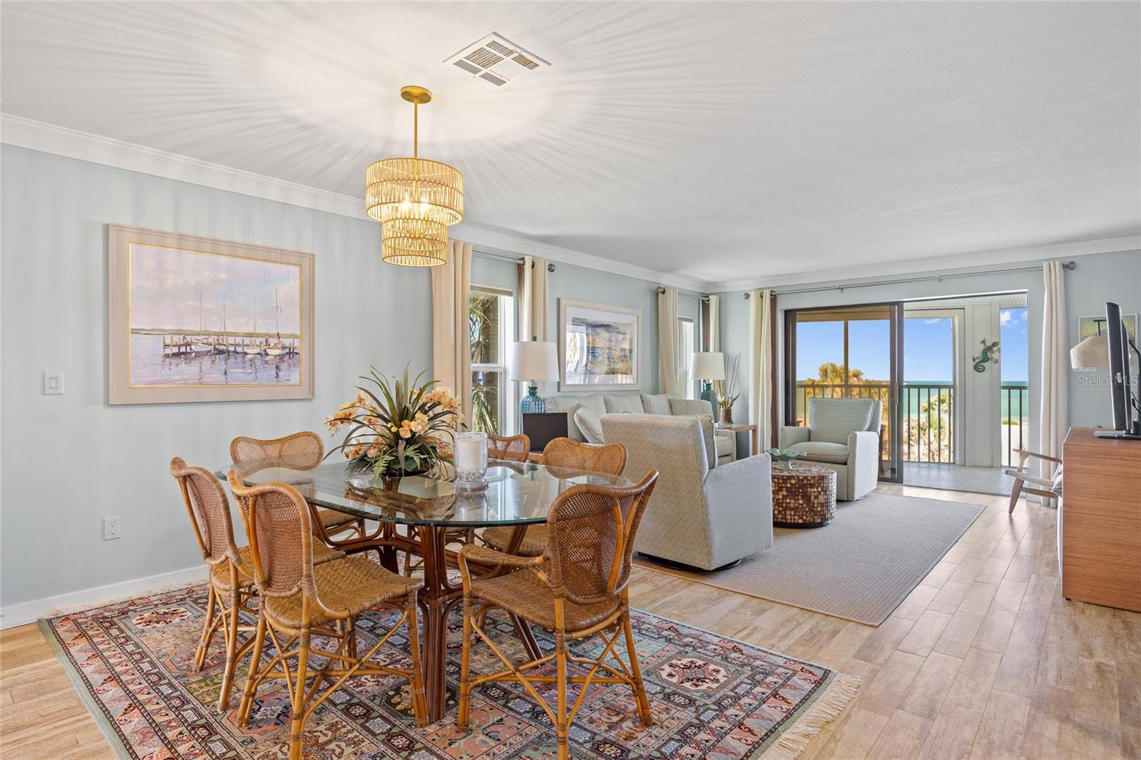 GOLDEN BEACH CONDO RESIDENCE - Residential