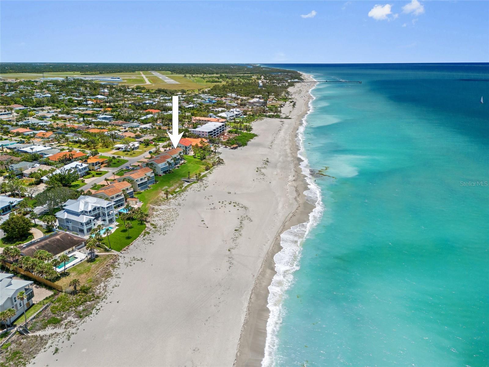 GOLDEN BEACH CONDO RESIDENCE - Residential
