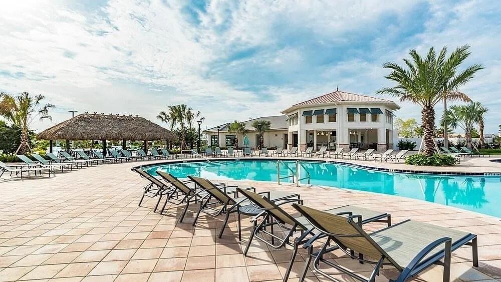 STOREY LAKE PH 2 - Residential Lease