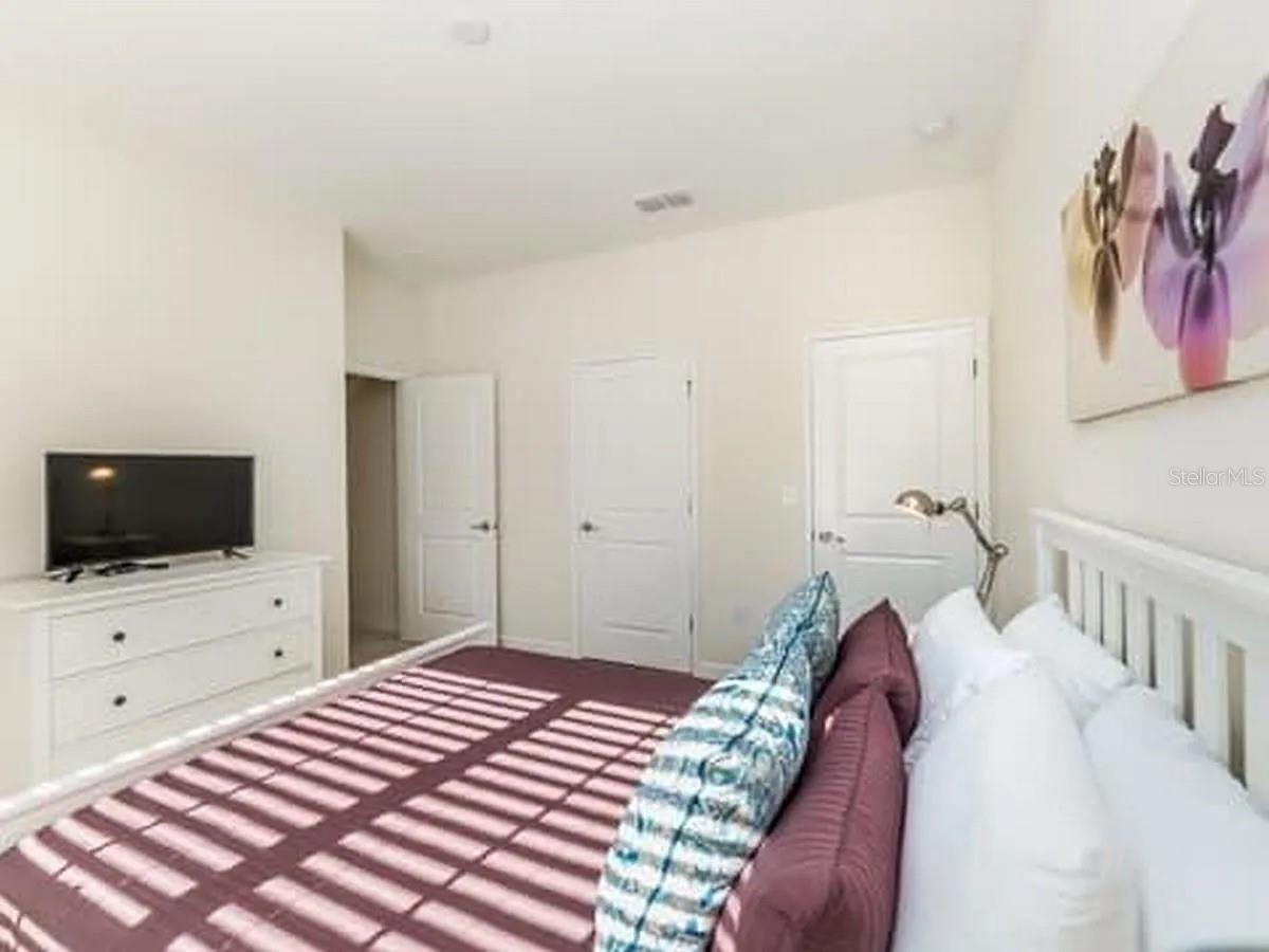 STOREY LAKE PH 2 - Residential Lease