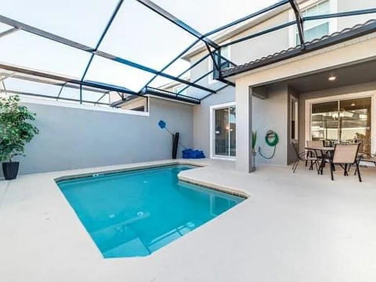 STOREY LAKE PH 2 - Residential Lease