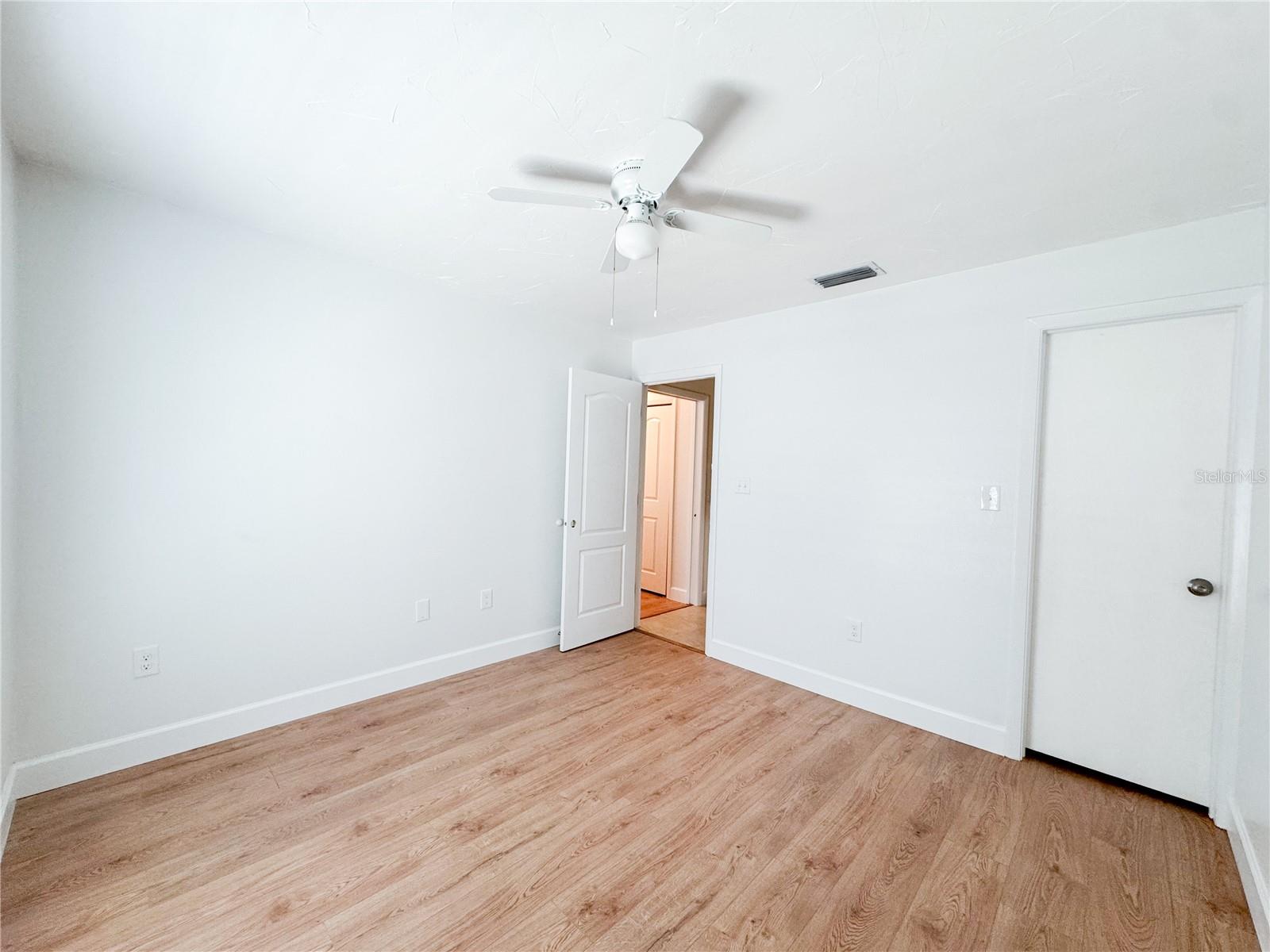 THE VILLAS AT CHRISTIAN RETREAT - Residential