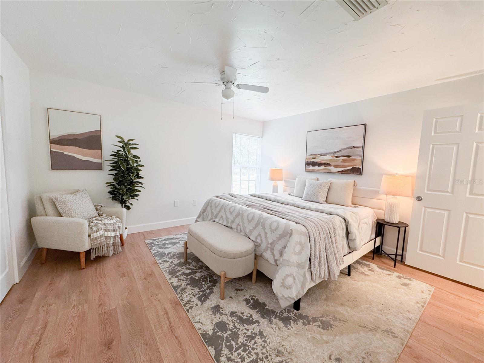 THE VILLAS AT CHRISTIAN RETREAT - Residential