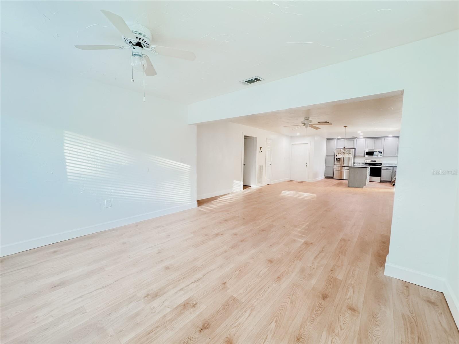 THE VILLAS AT CHRISTIAN RETREAT - Residential