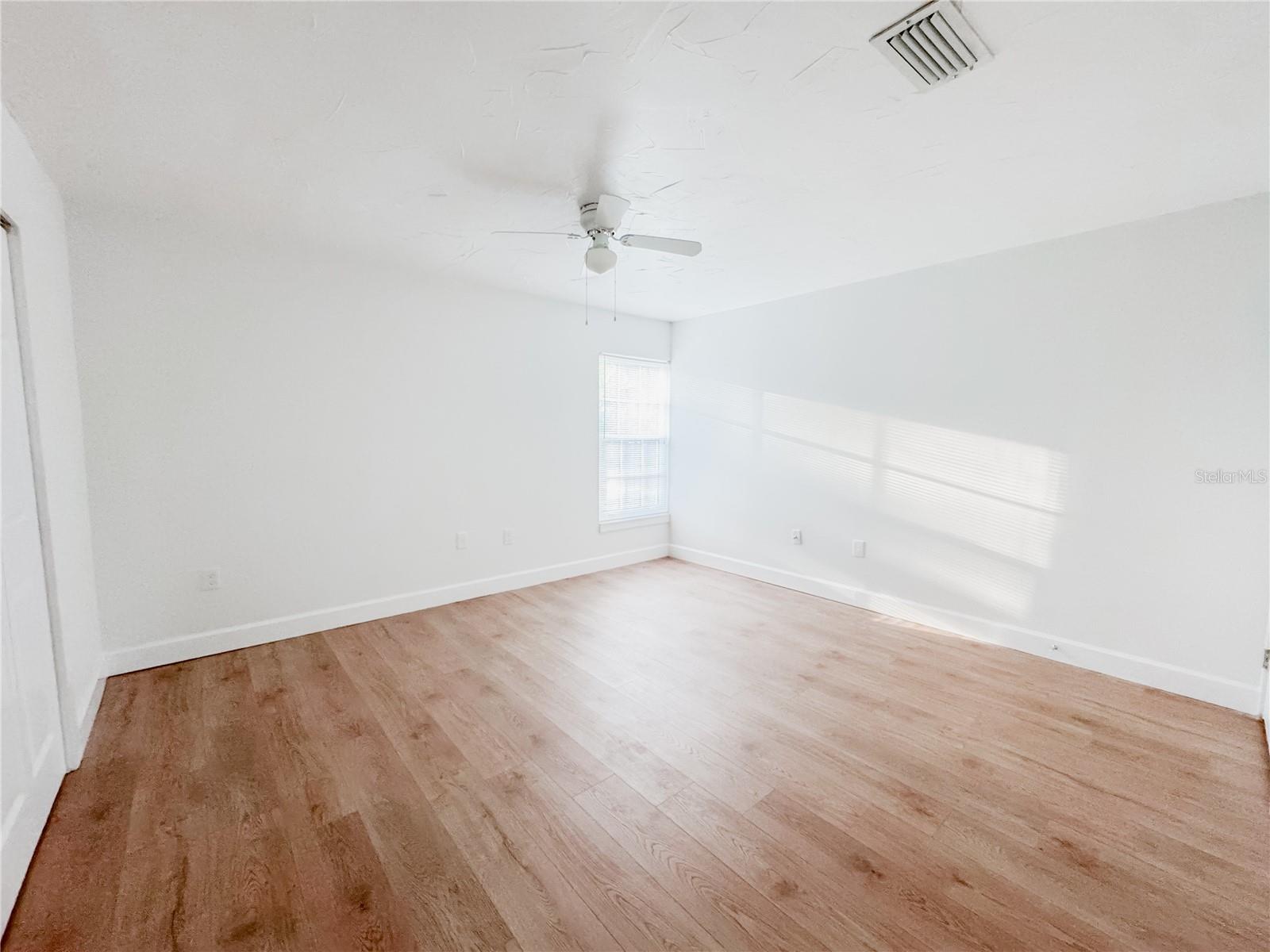 THE VILLAS AT CHRISTIAN RETREAT - Residential