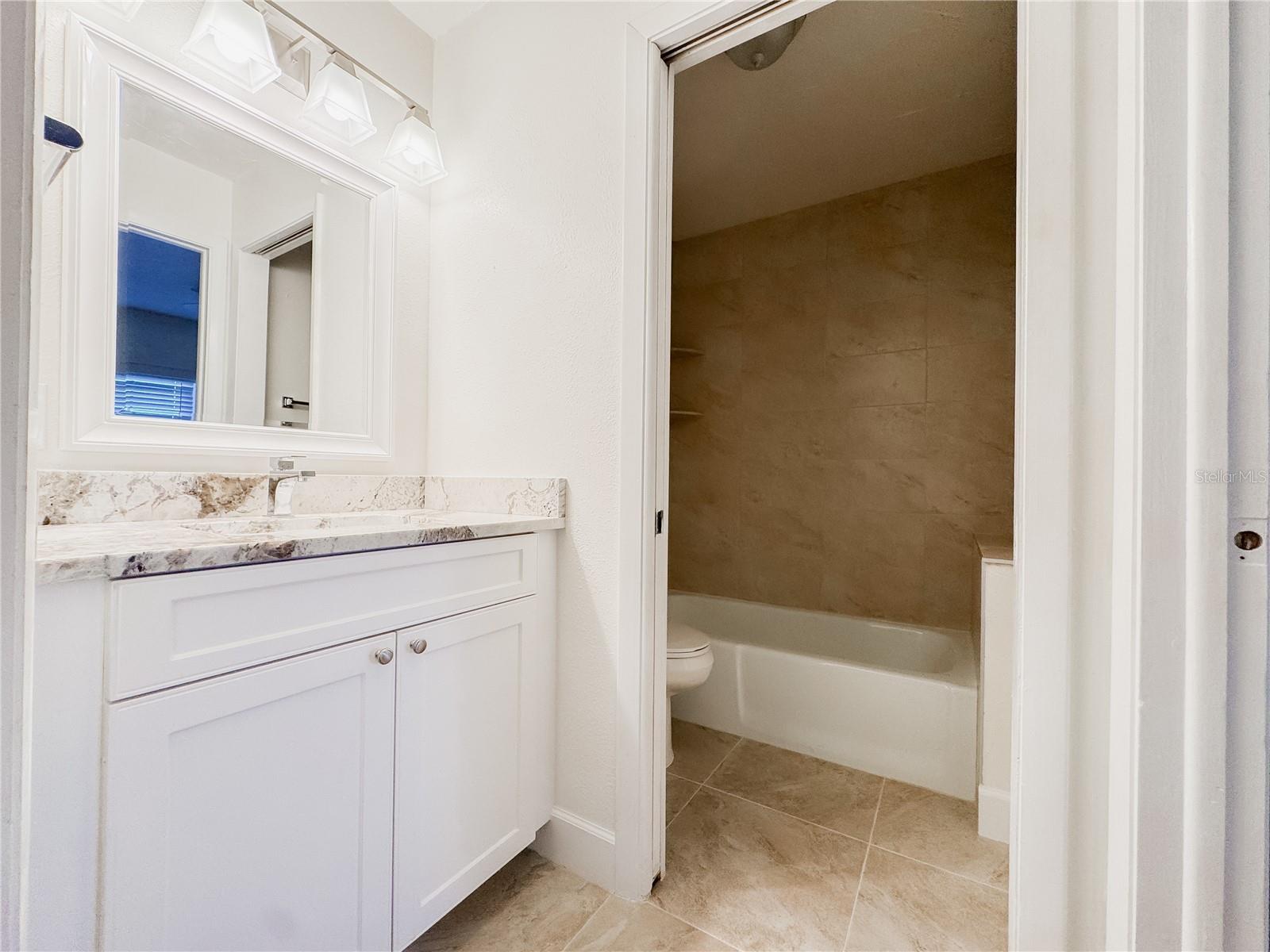 THE VILLAS AT CHRISTIAN RETREAT - Residential