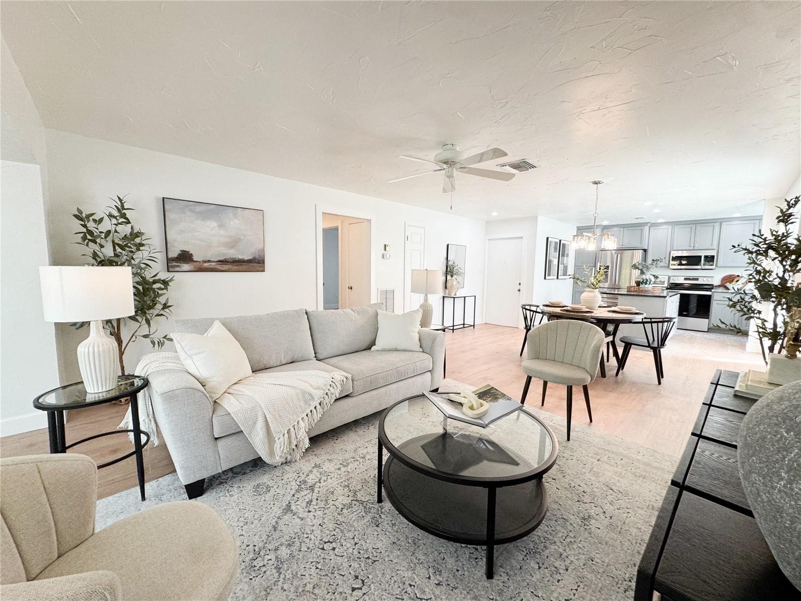 THE VILLAS AT CHRISTIAN RETREAT - Residential