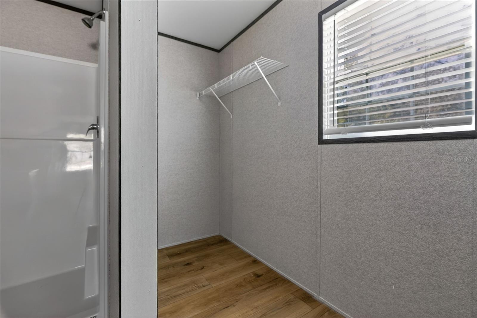 OAK RIDGE ESTATES - Residential