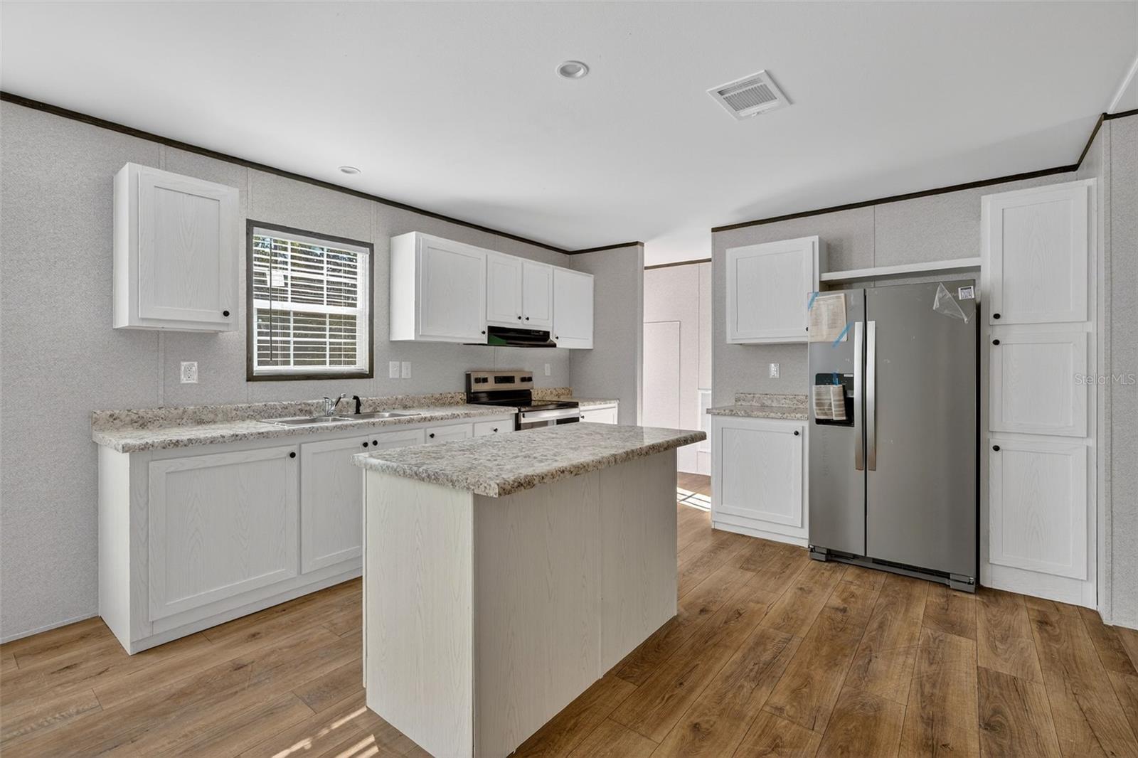 OAK RIDGE ESTATES - Residential